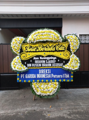 Papan Bunga Duka di Teupah Tengah